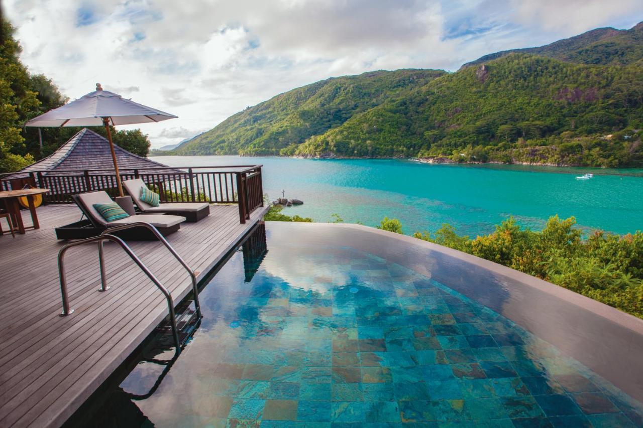 Hotel Constance Ephelia Port Glaud Esterno foto View of the resort